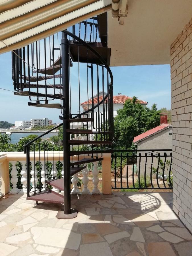 Apartment Zdene Рогозниця Екстер'єр фото
