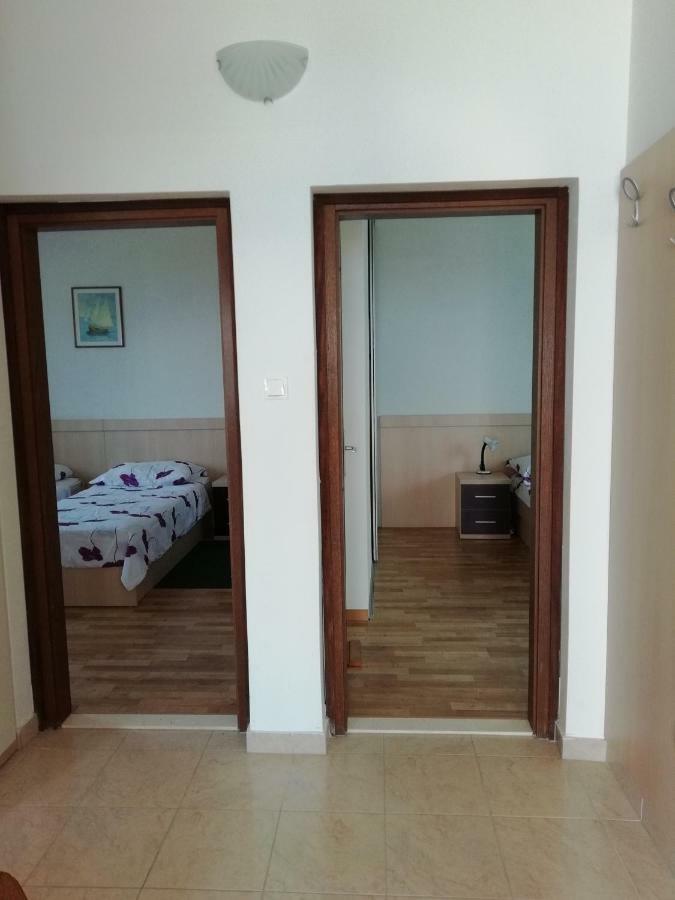 Apartment Zdene Рогозниця Екстер'єр фото